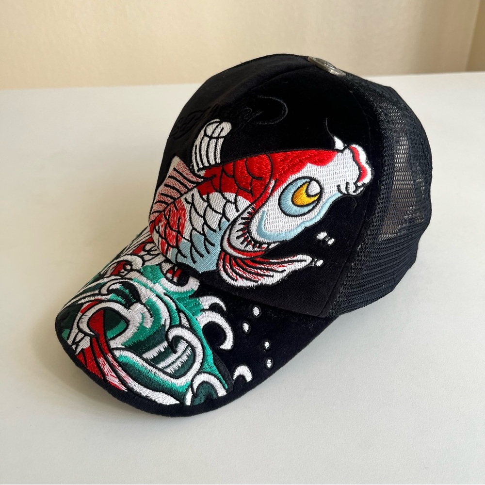 Vintage Ed Hardy Tattoo Work Koi Fish Embroidered Velvet Trucker Hat - Picture 3 of 6